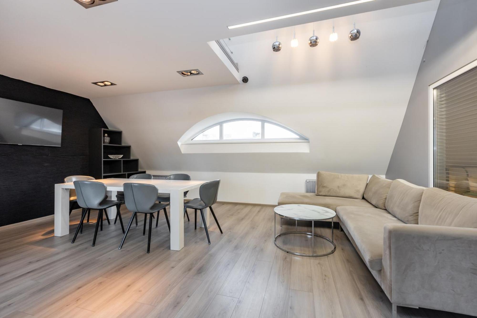 Penthouse Apartment With Terrace Riga Eksteriør billede