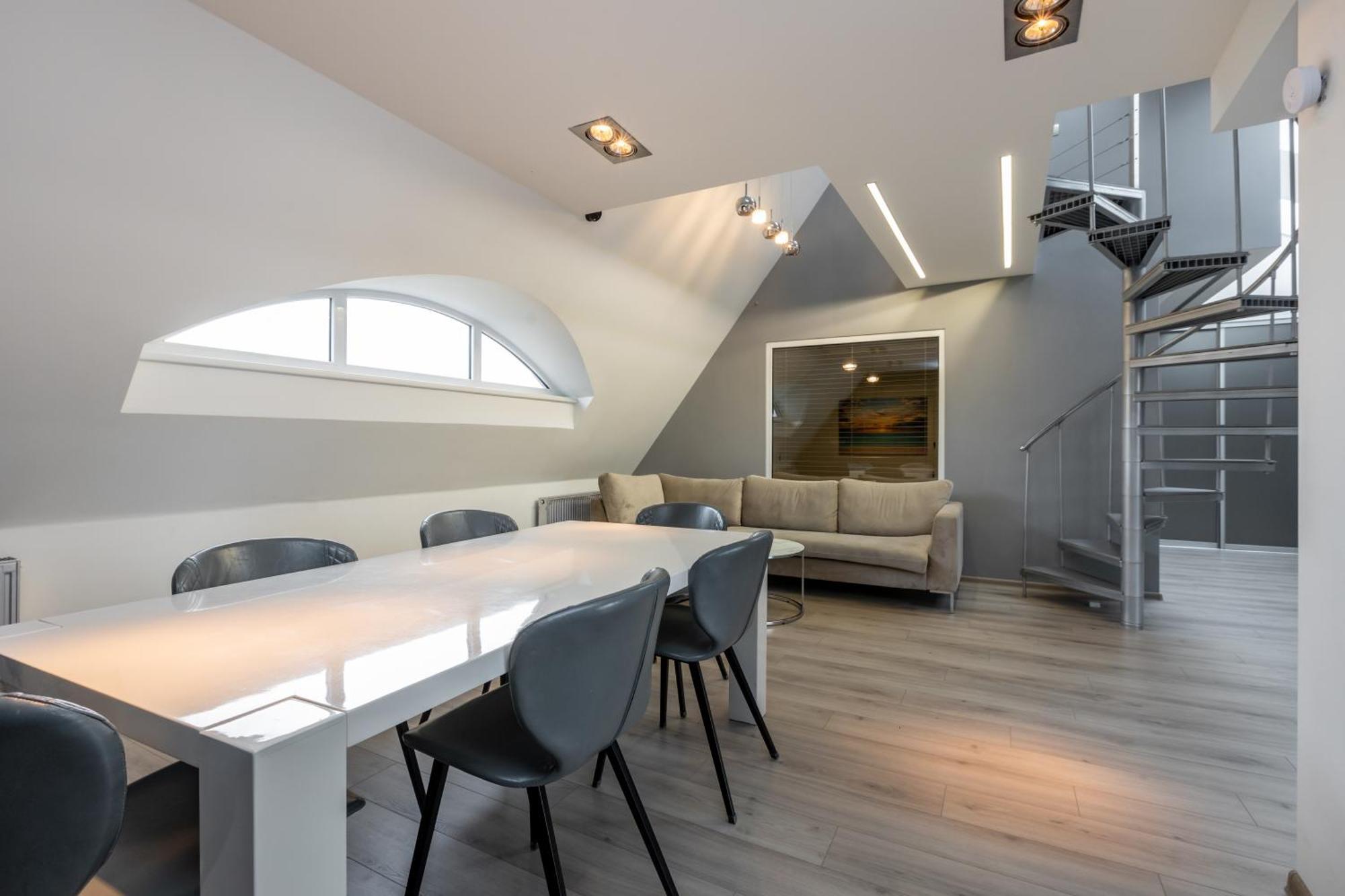 Penthouse Apartment With Terrace Riga Eksteriør billede
